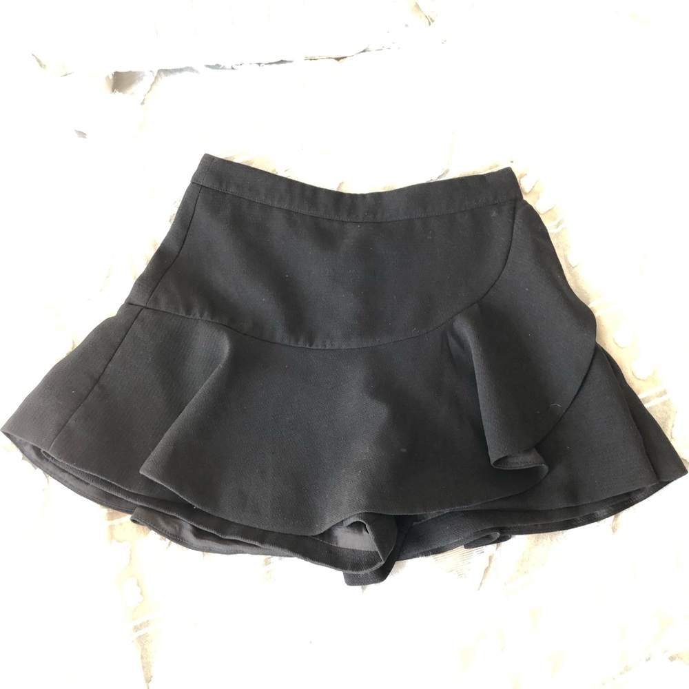 Gorgeous Black Ruffle Skort